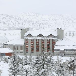 West Davraz Hotel